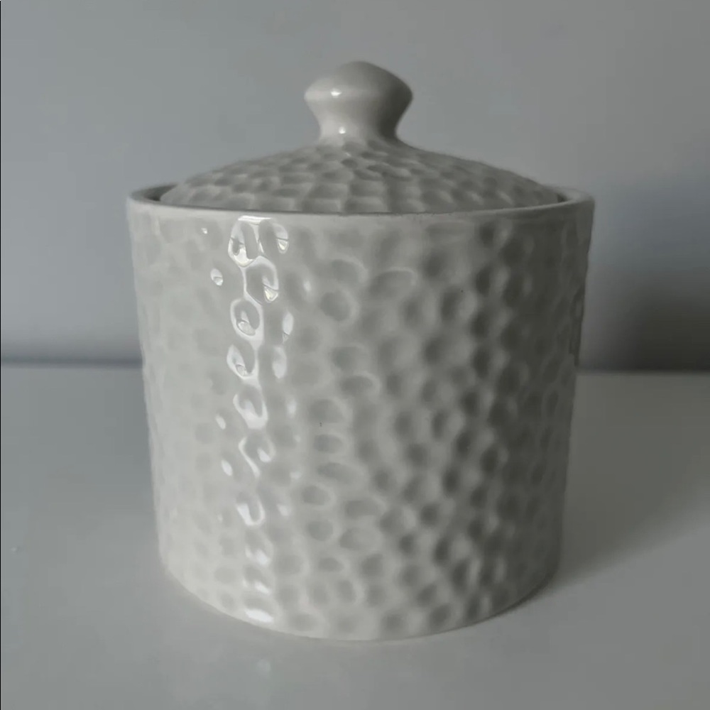 Modern Chic UNLIT Candle - Floral Scent - 3 Wick